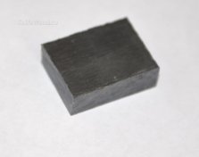Кориан (искусственный камень) цвет серый- 38*25*12мм