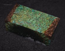 7098 КАРЕЛЬСКАЯ БЕРЕЗА СТАБИЛИЗИРОВАННАЯ В БИРЮЗОВО ЗЕЛЕНЫЙ 118*60*43ММ